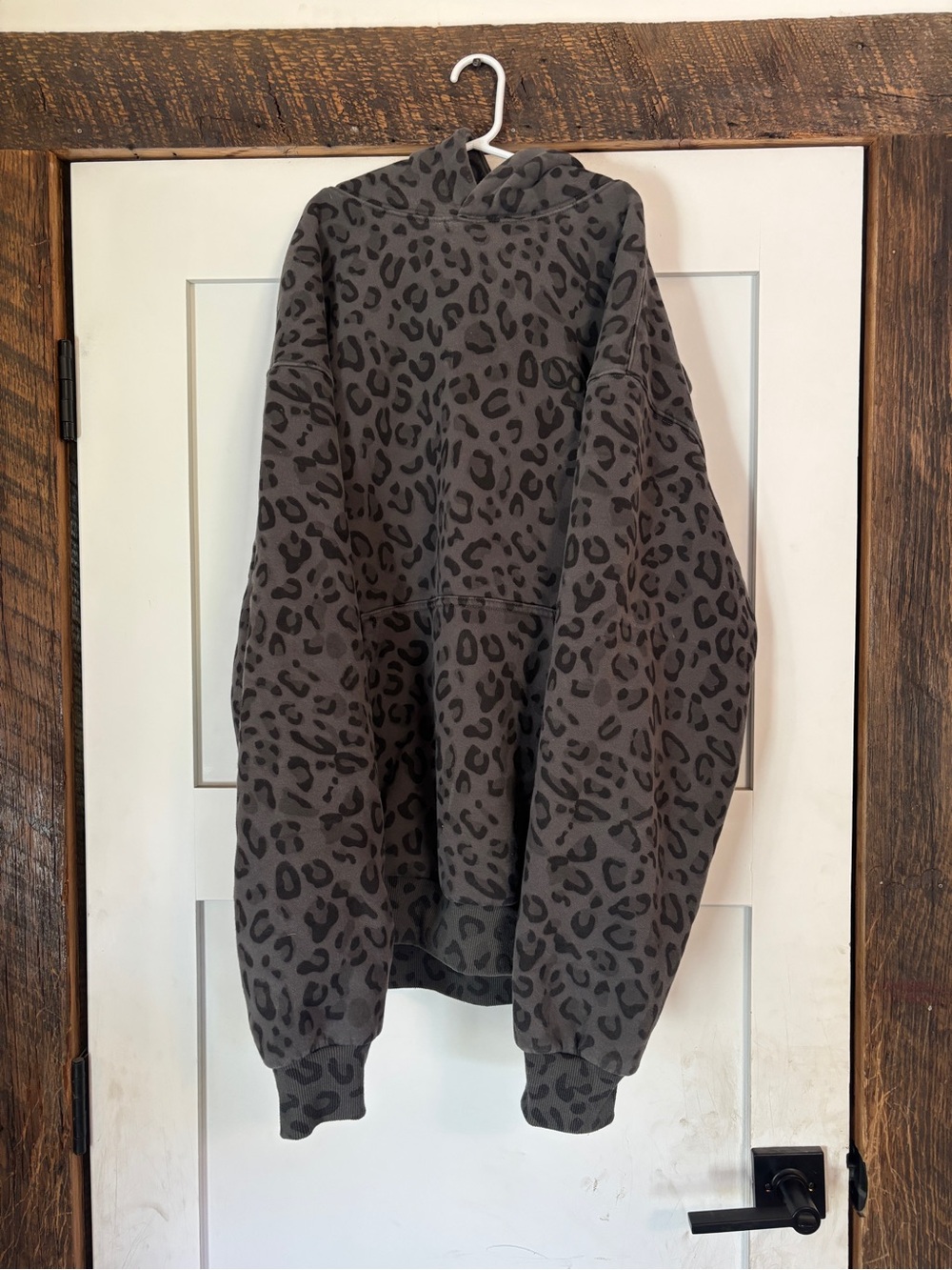 Women's Comfrt Cheetah Hoody